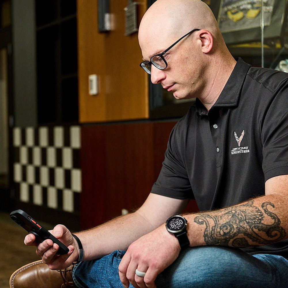 Person wearing C8 Z06 Corvette Black Virtue Polo