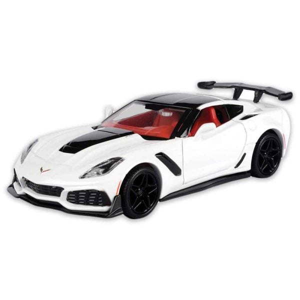 2019 ZR1 White Corvette Diecast Model