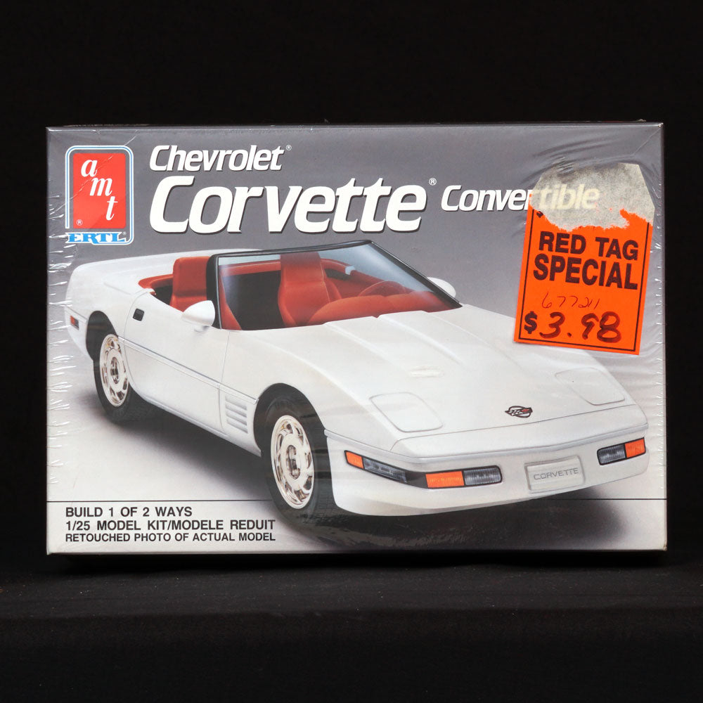 Vintage Shop White Corvette Convertible Model Kit